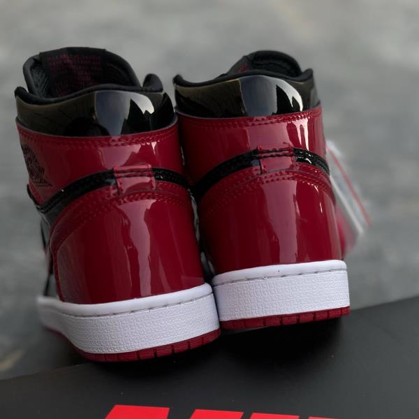 نایک جردن وان ورنی قرمز Nike Air Jordan1 Patent Bred 138