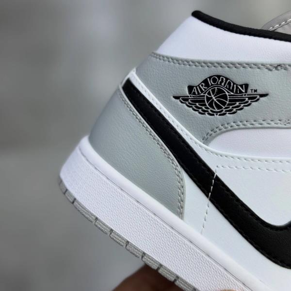 نایک جردن وان اسموک گری Air Jordan 1 Smoke Grey 127