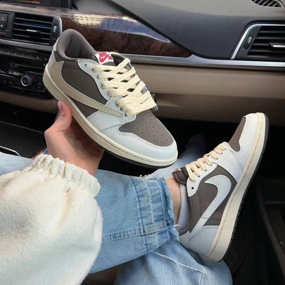 جردن 1 ترویس اسکات موکا Nike Air Jordan 1Travis Scott Mocha 120