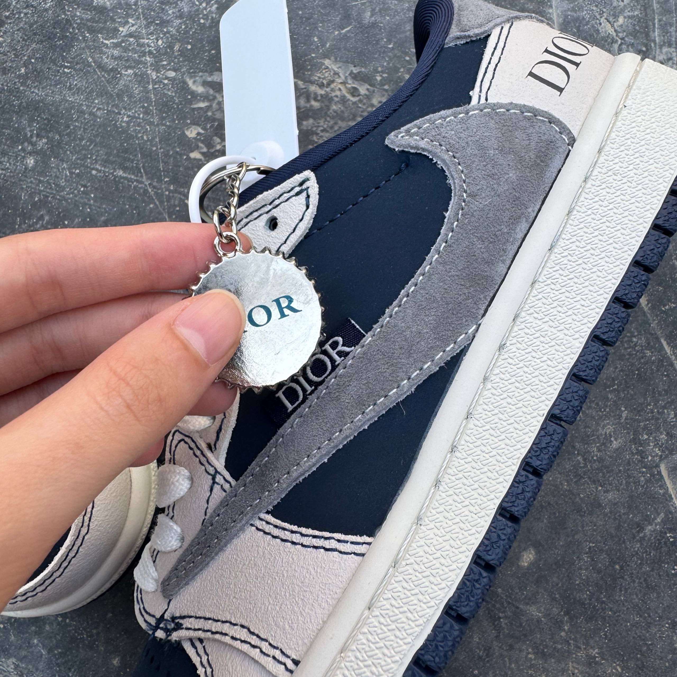 ترویس اسکات دیور Nike Air Jordan 1 Low OG SP Travis Scott x Dior. 71