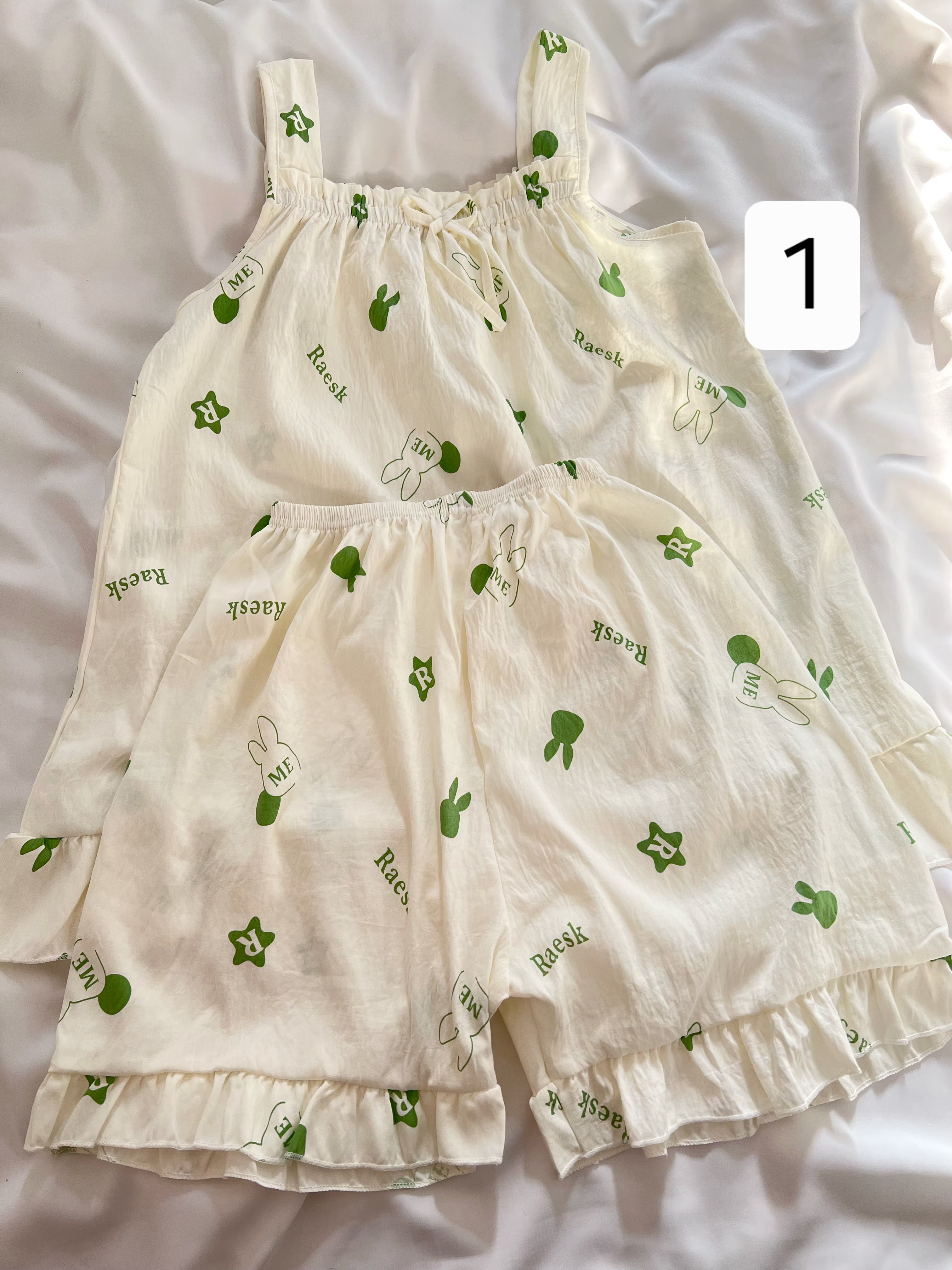 ست تاپ و شرتک نخی