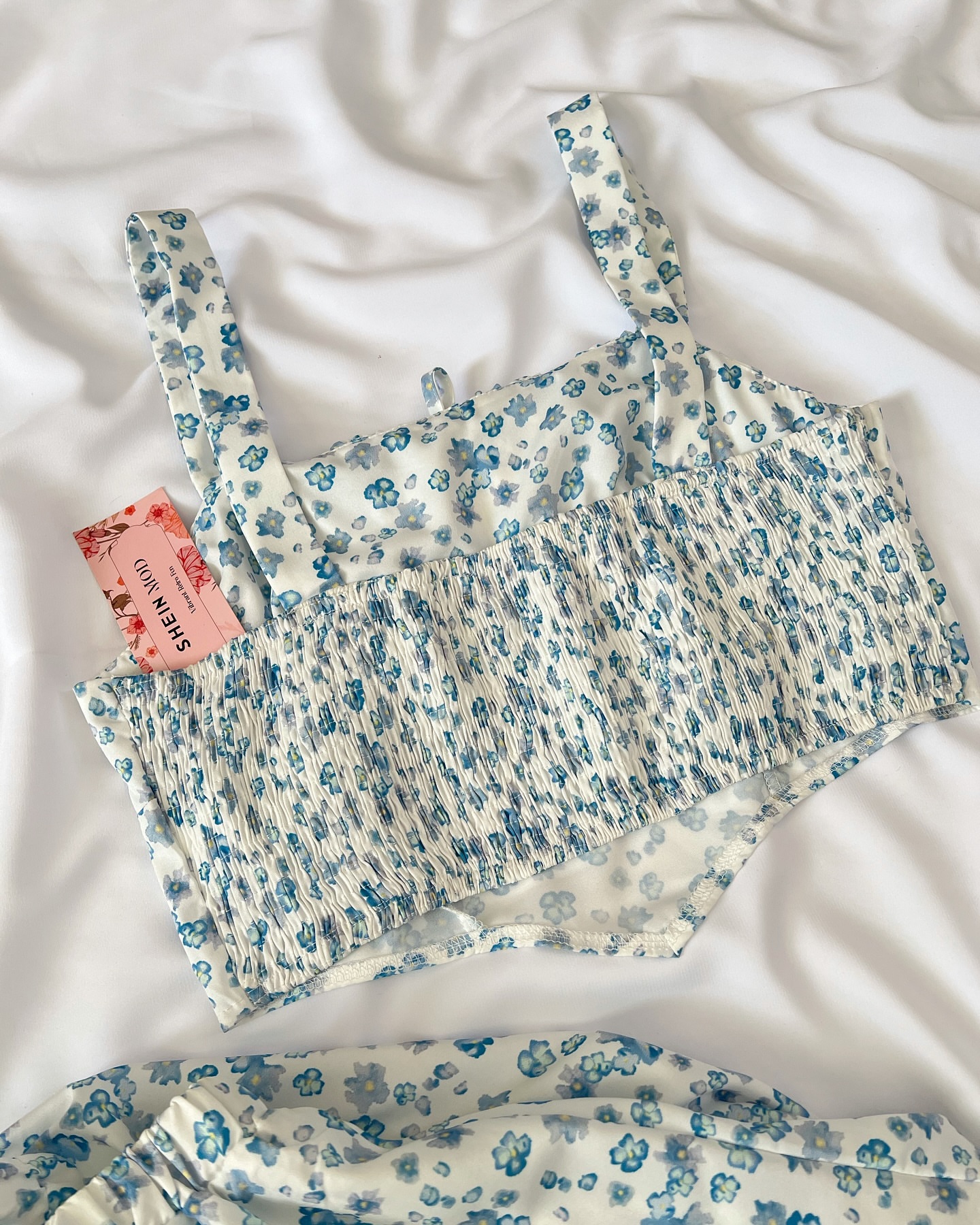 ست کراپ و شرتک گلدار نخی