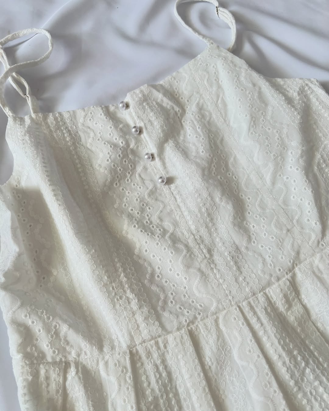 وست جین و سارافون خامه دوزی