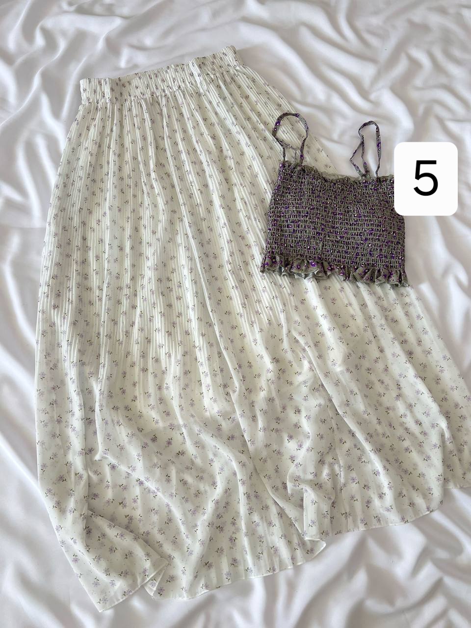 دامن گلدار پلیسه