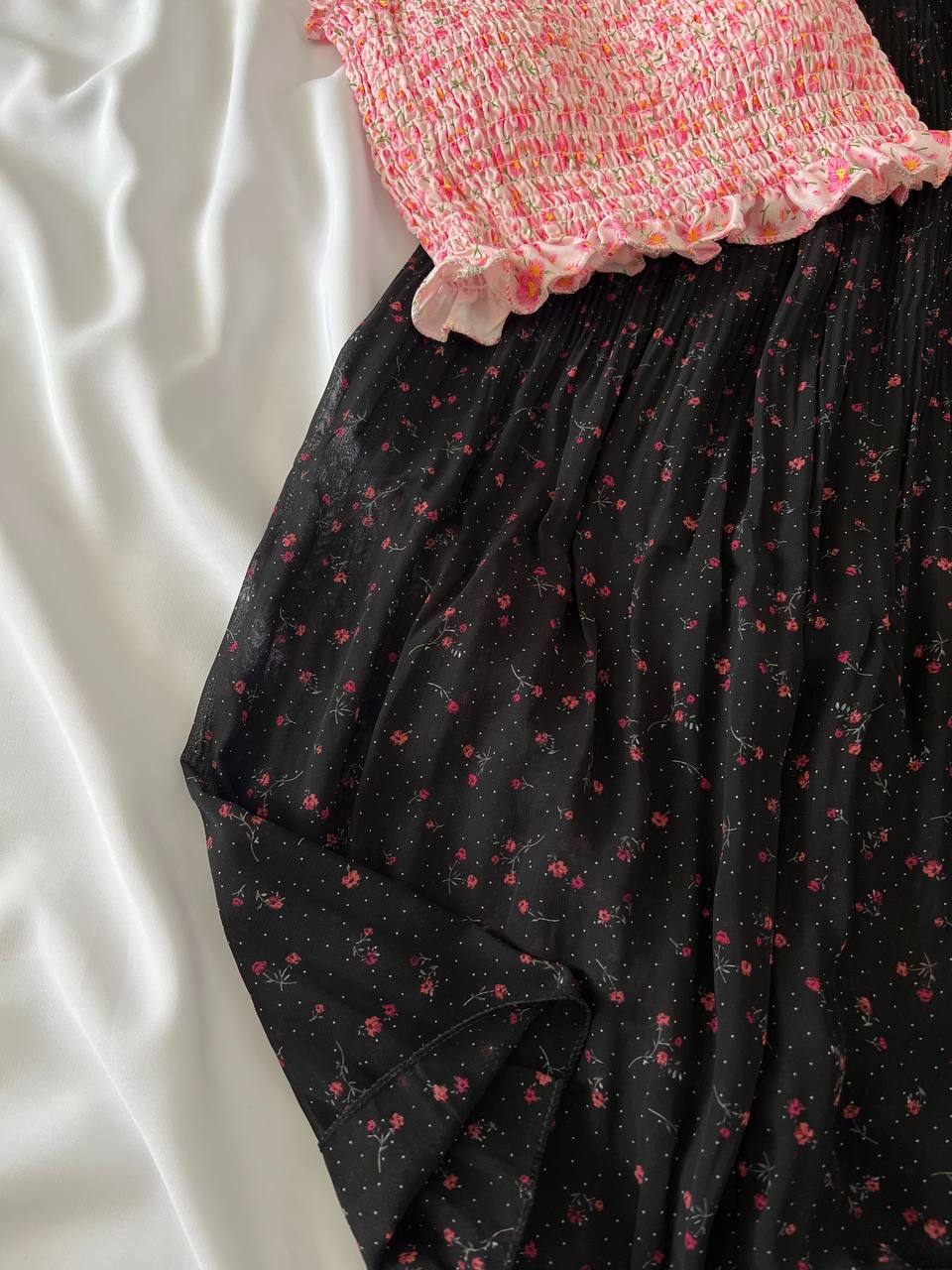 دامن گلدار پلیسه