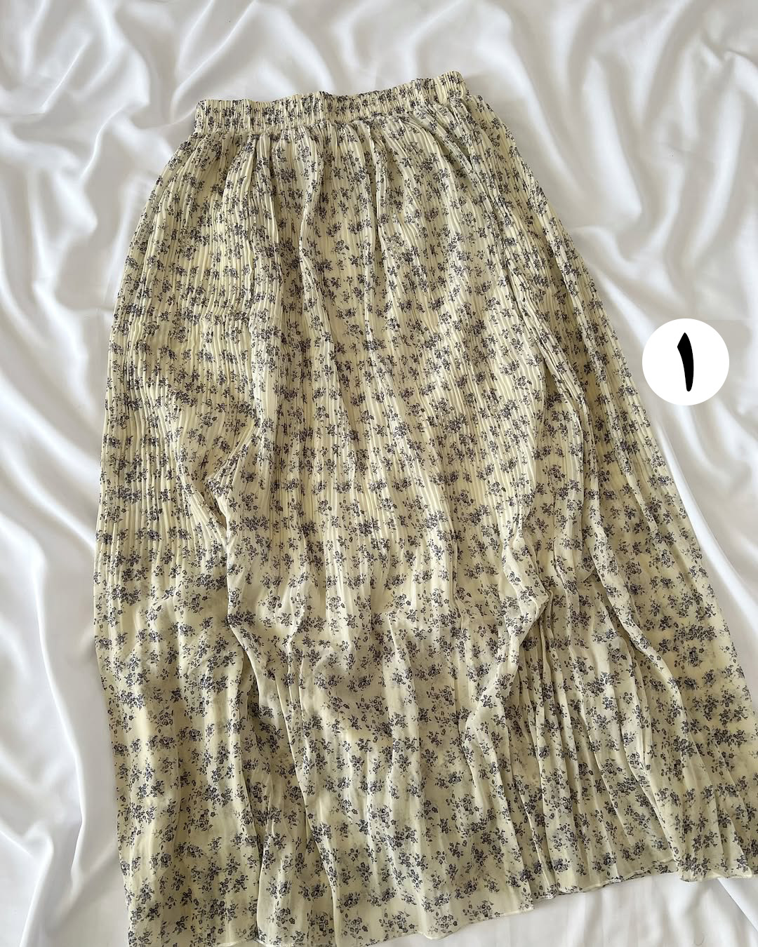 دامن گلدار پلیسه