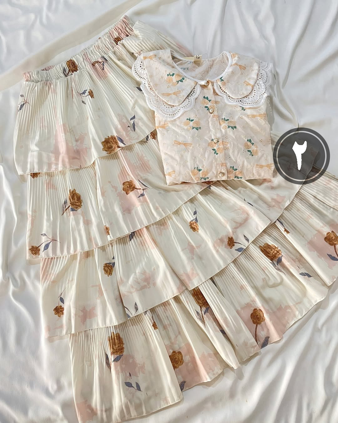 دامن گلدار چهار طبقه