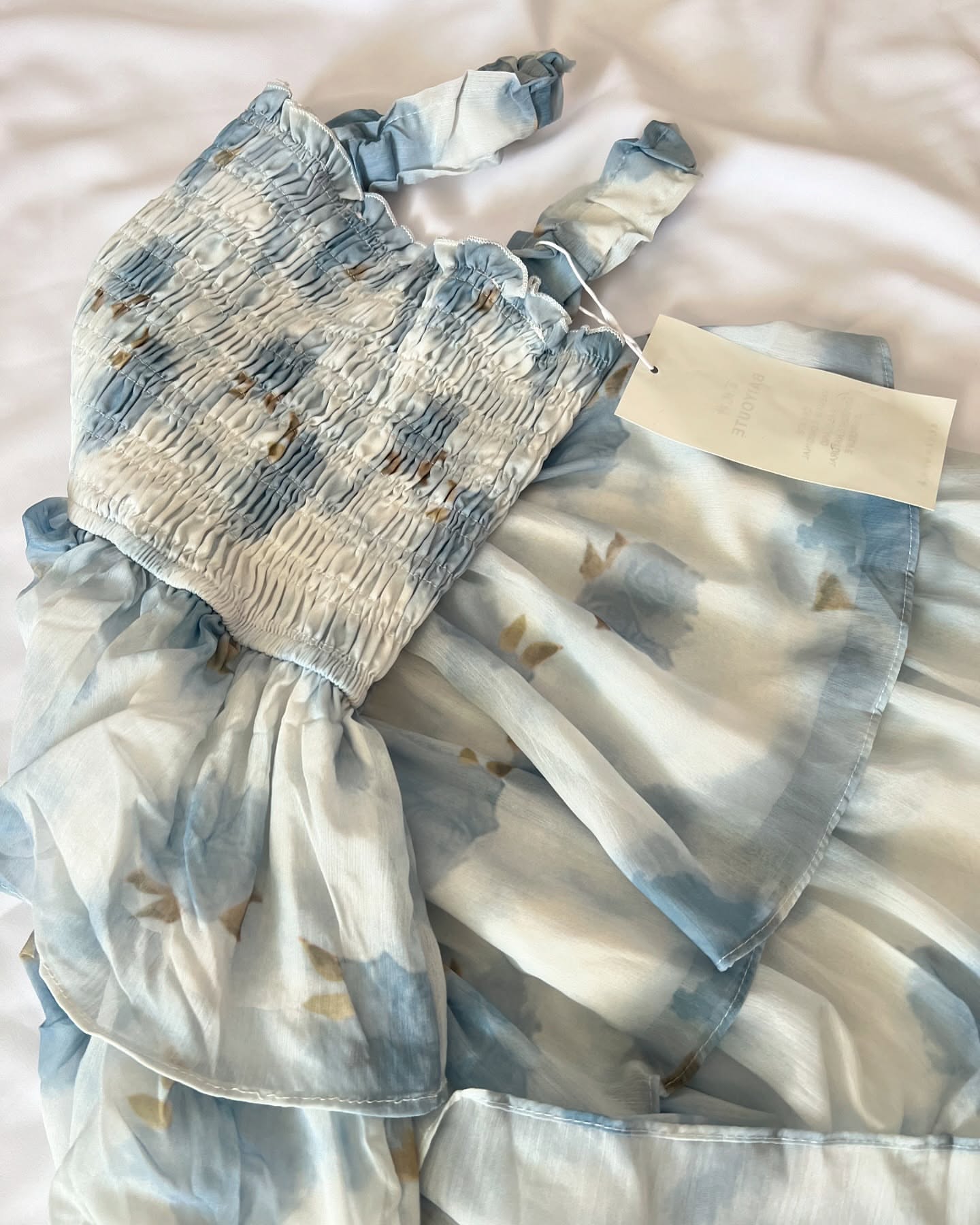 پیراهن گلدار