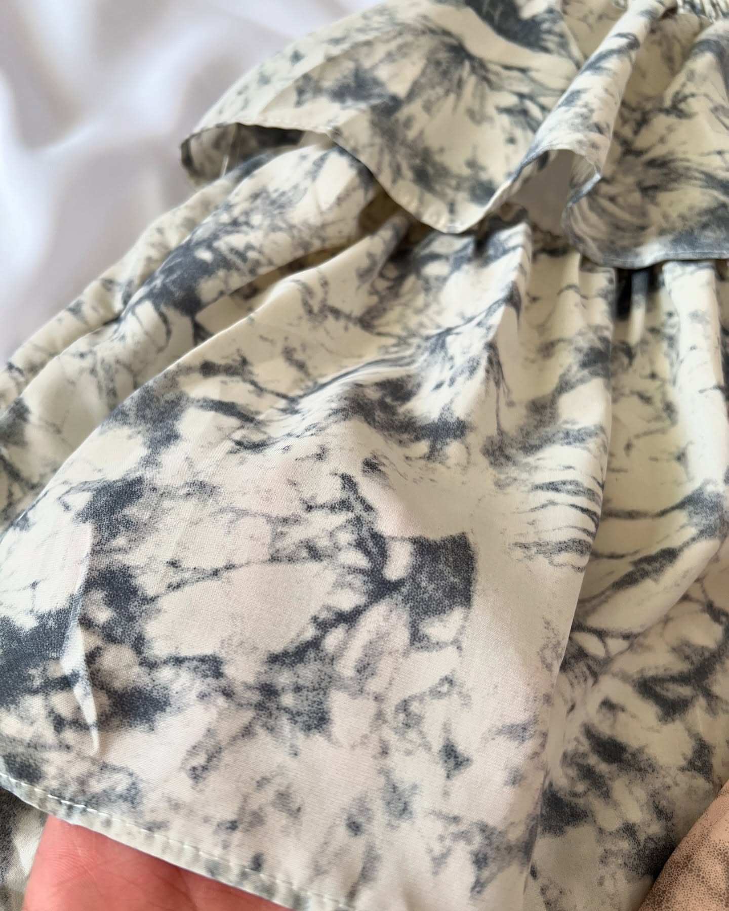 پیراهن گلدار