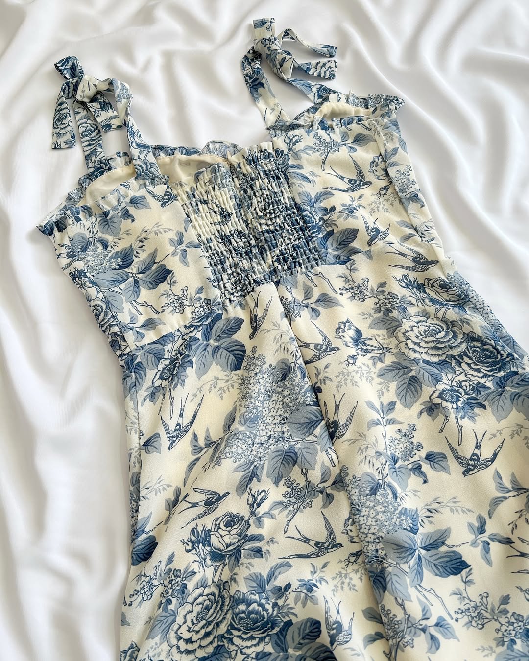 پیراهن بلند گلدار زنانه