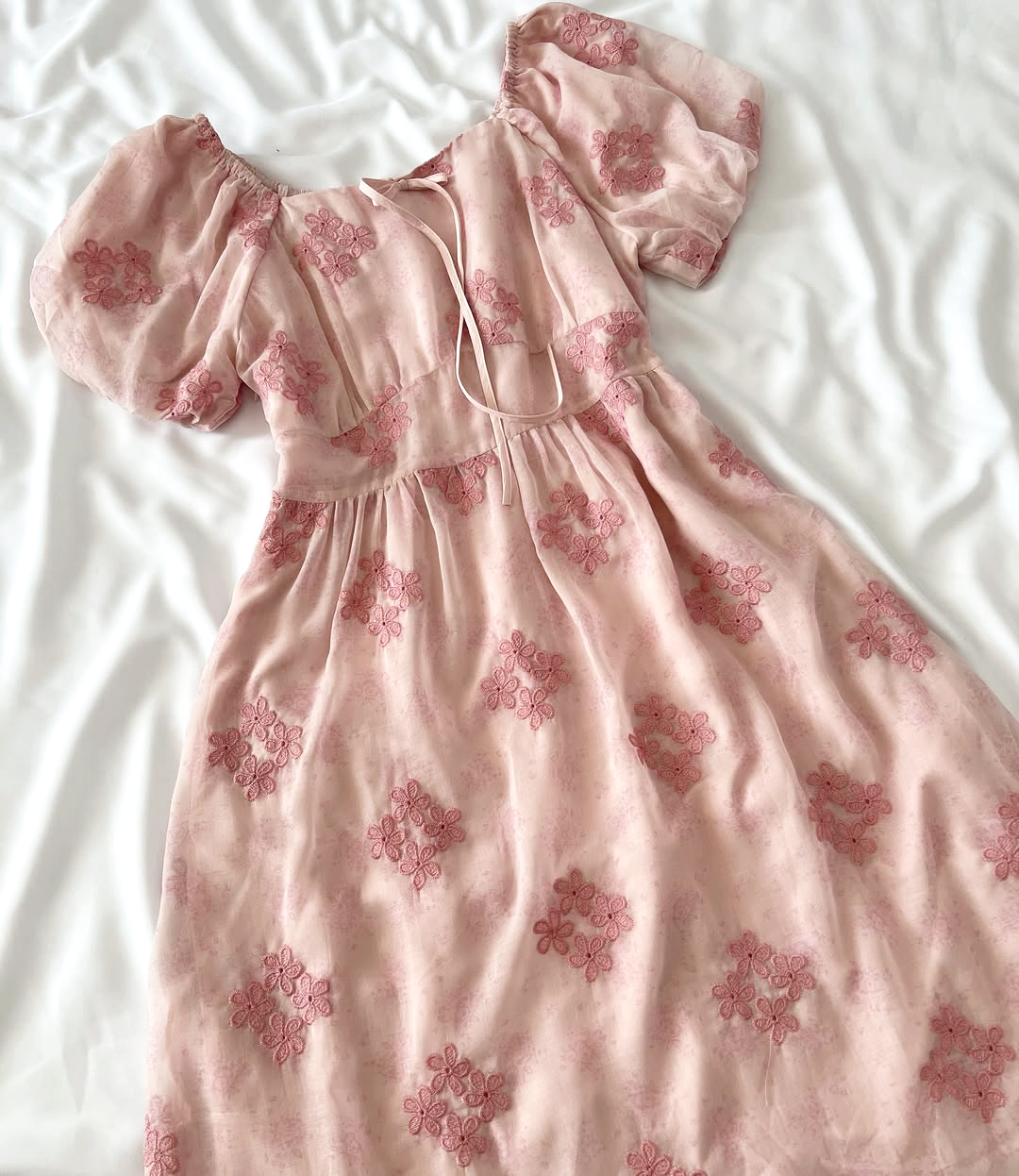 پیراهن نخی مجلسی زنانه 10044