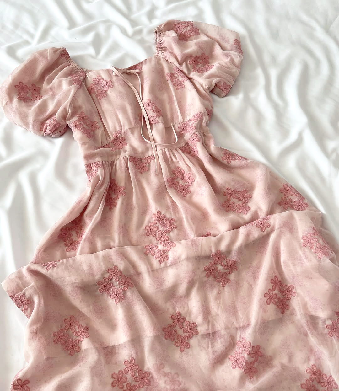 پیراهن نخی مجلسی زنانه