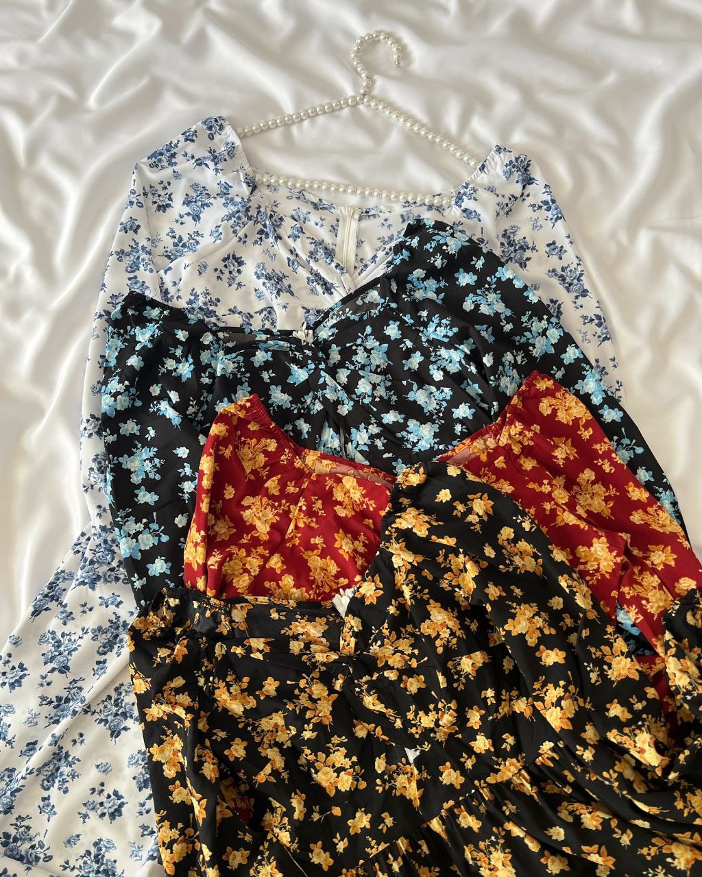 پیراهن گلدار نخی