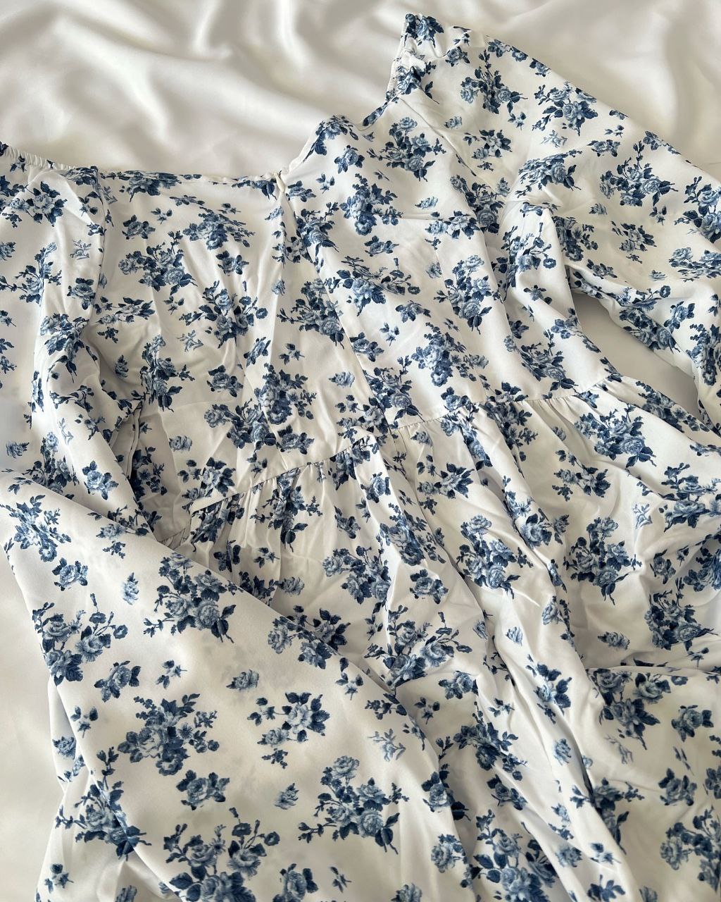 پیراهن گلدار نخی