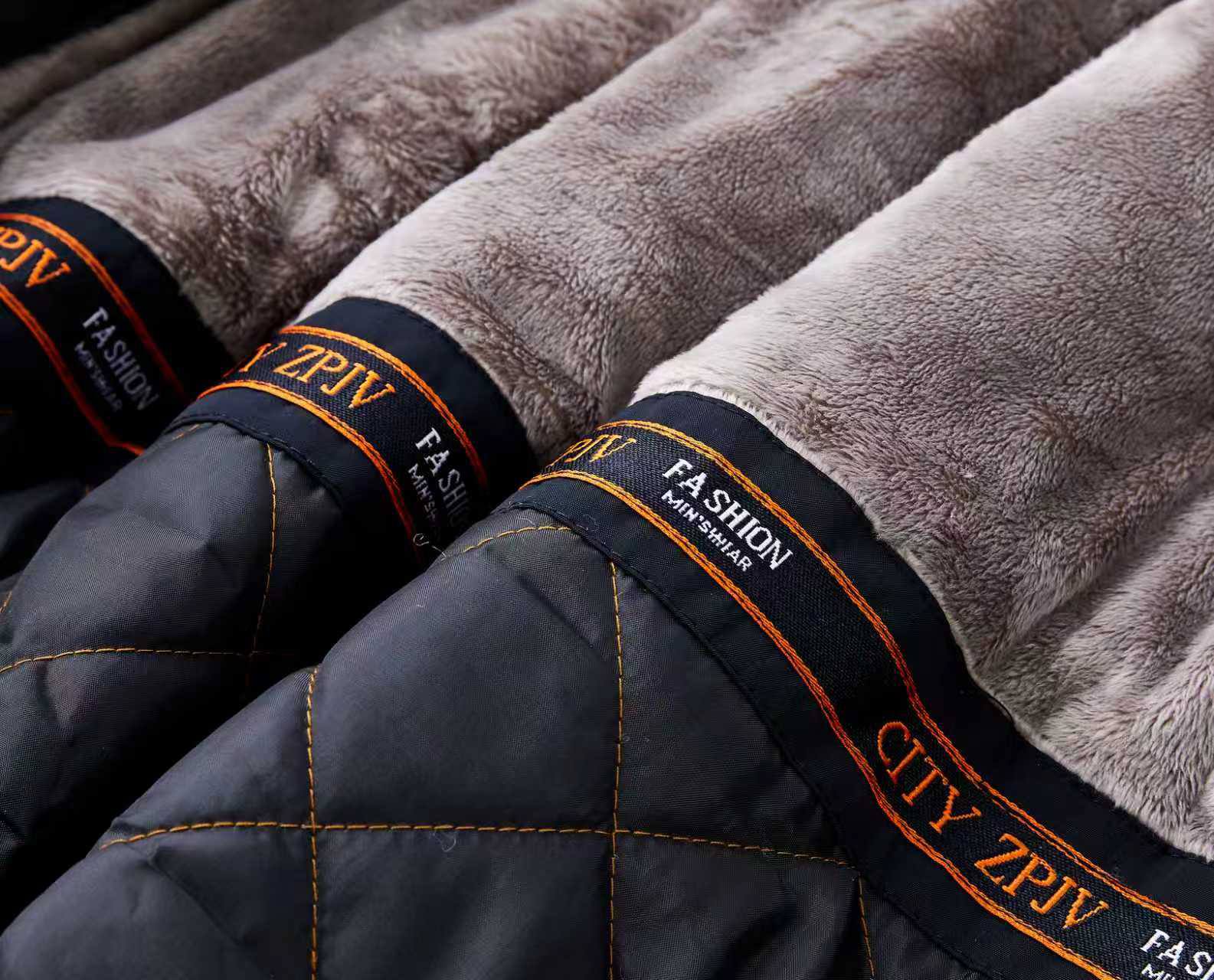 کاپشن اور ضخیم زمستانه 