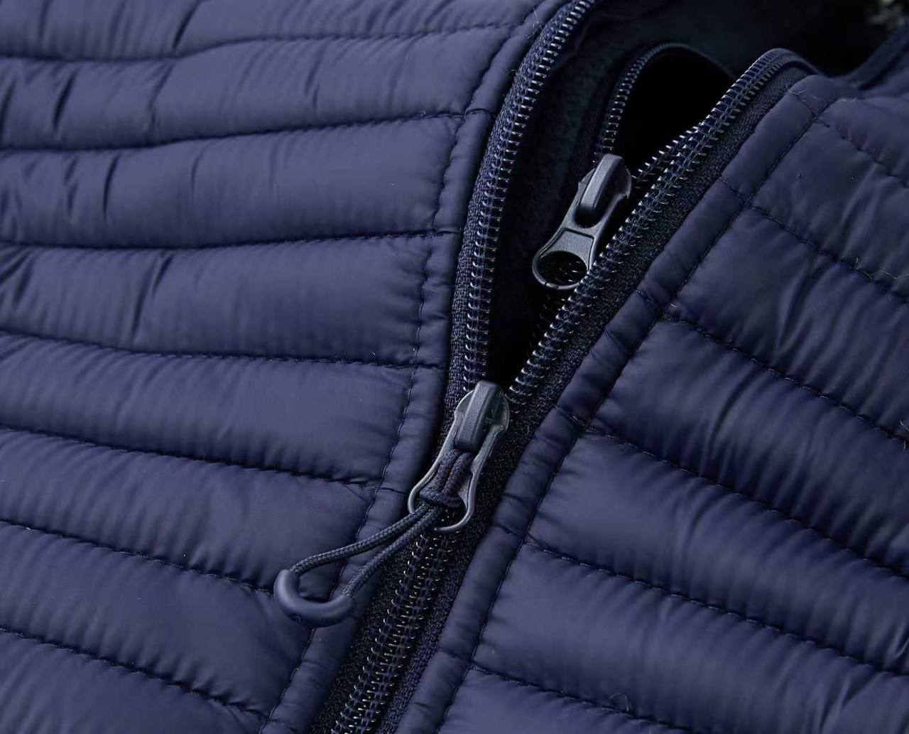 کاپشن طرح پر مارک ریبوک کد 016