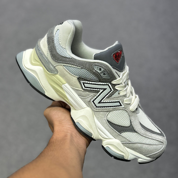کتونی نیوبلانس 9060 طوسی سفید 9060 New Balance