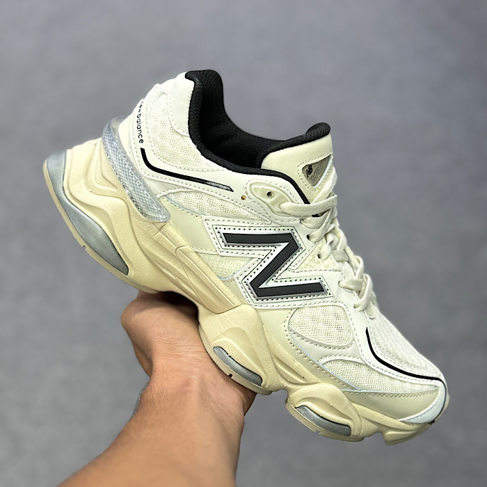 کتونی نیویلانس 9060 کرمی 9060 New Balance