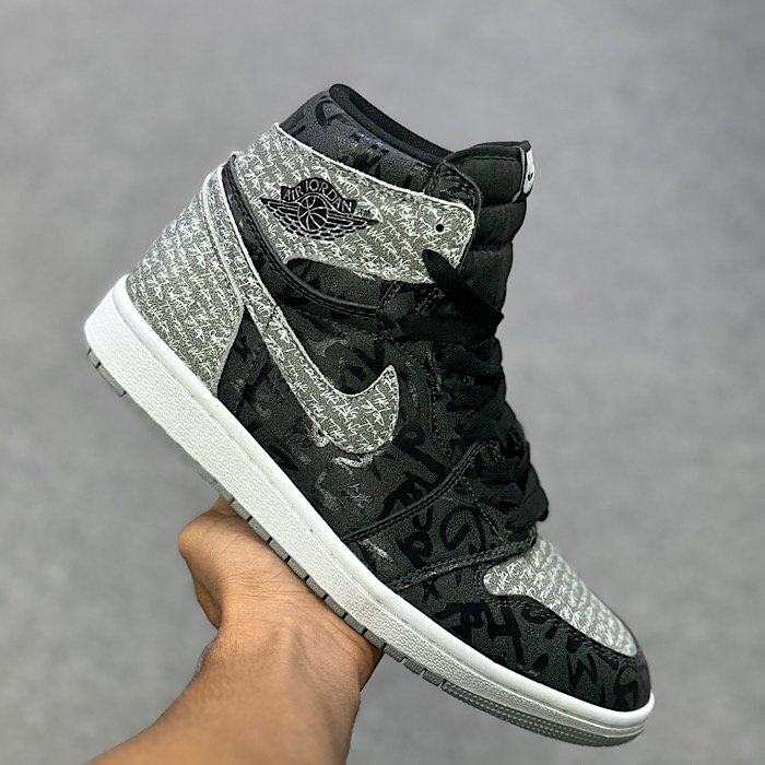کتونی نایک جردن ربلیونر Nike Air Jordan1