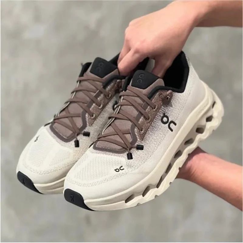 کتونی آن رانینگ (کیو‌سی) QC