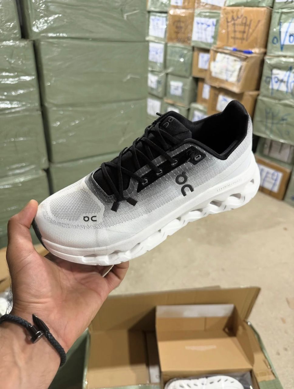 کتونی آن رانینگ (کیو‌سی) QC