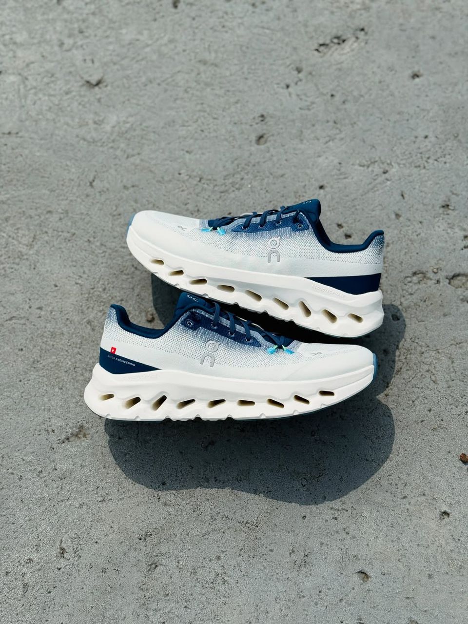 کتونی آن رانینگ (کیو‌سی) QC