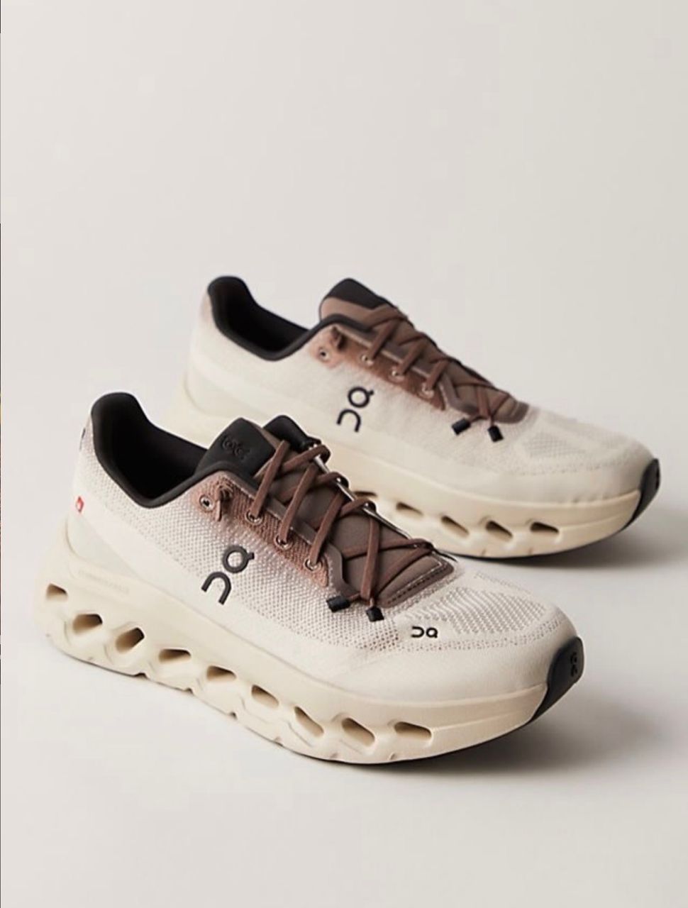 کتونی آن رانینگ (کیو‌سی) QC