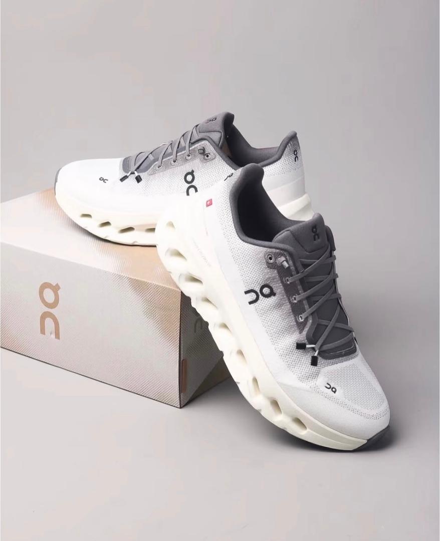 کتونی آن رانینگ (کیو‌سی) QC