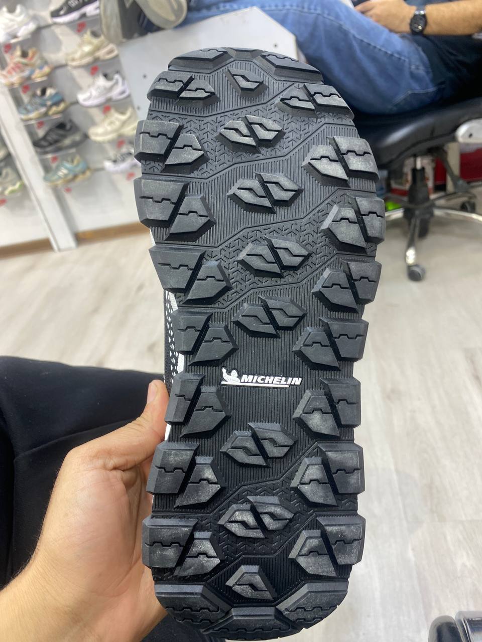 کفش آدیداس تیرکس کد 24