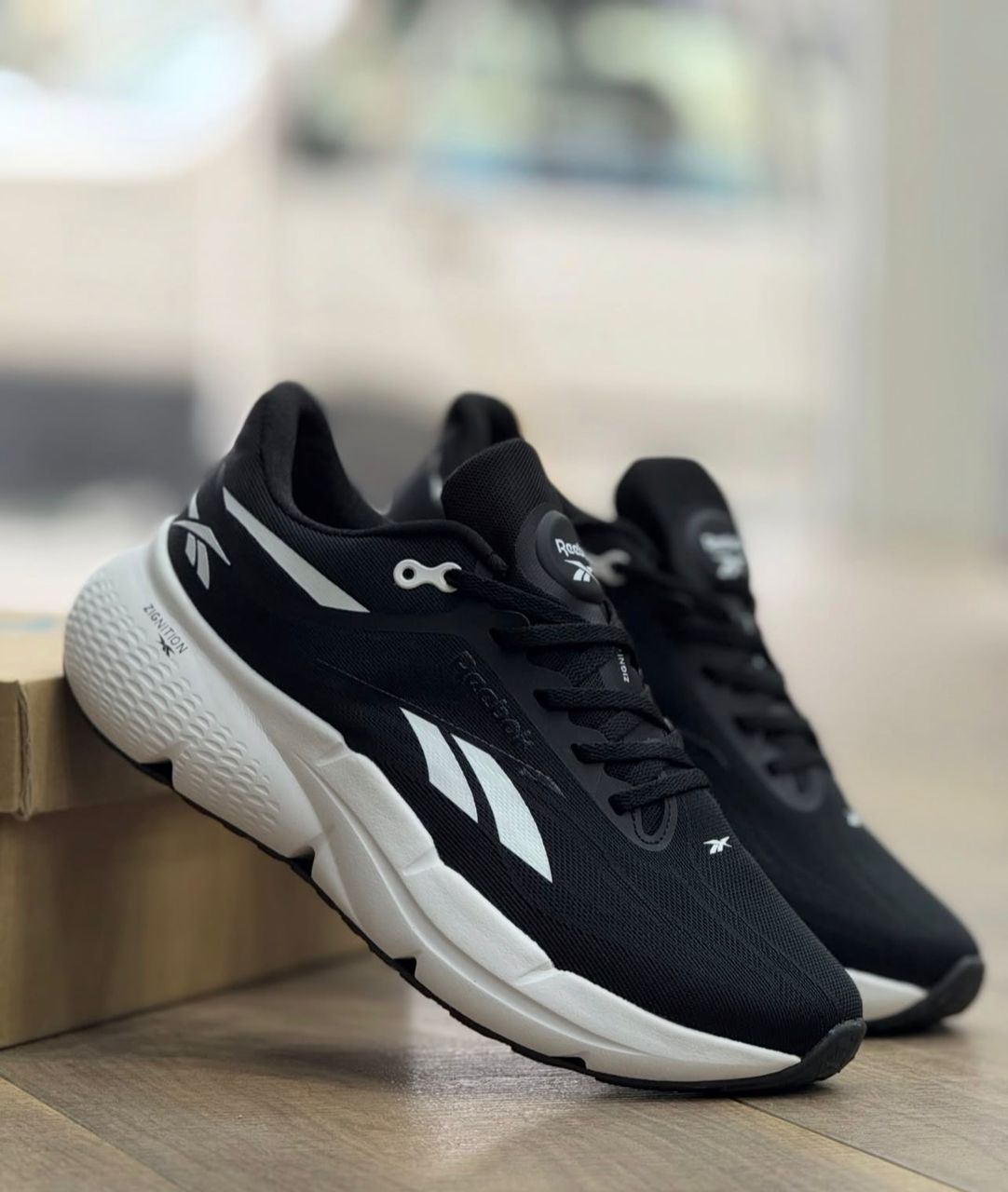 کفش ریبوک زیگ مشکی سفید