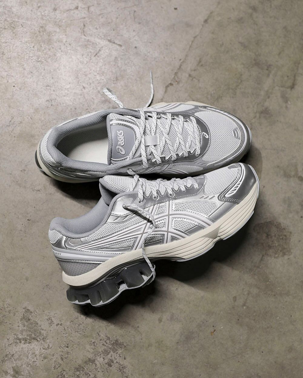 ASICS GEL KINETIC FLuENT آسیکی ژل کینتیک فلوینت 