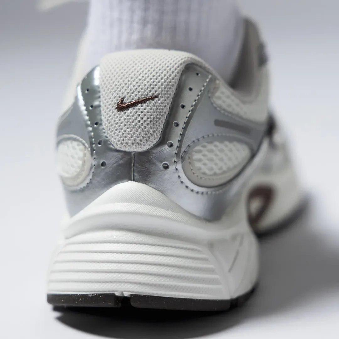 کتونی نایک وی فایو رانر Nike v5 Runner