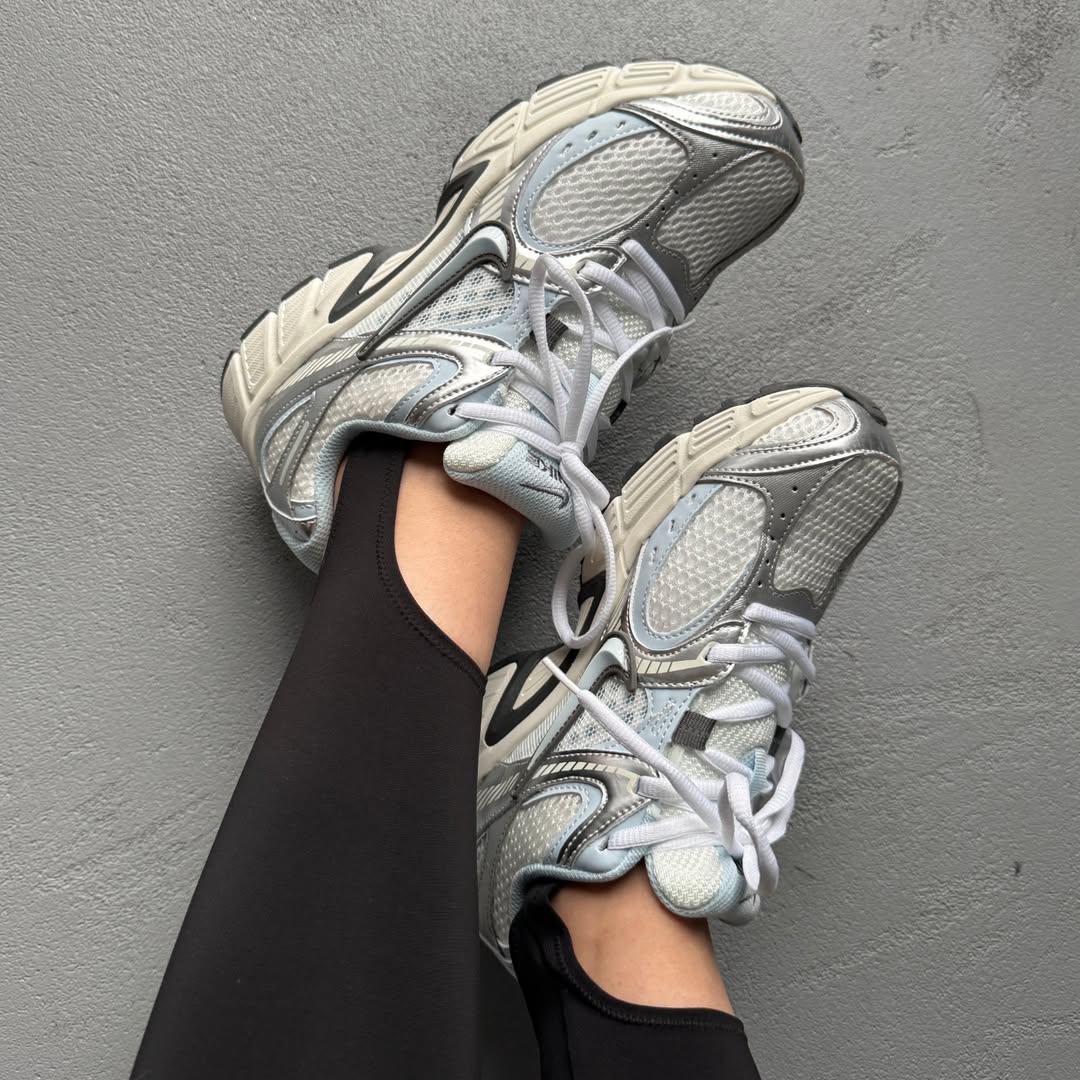 کتونی نایک وی فایو رانر Nike v5 Runner