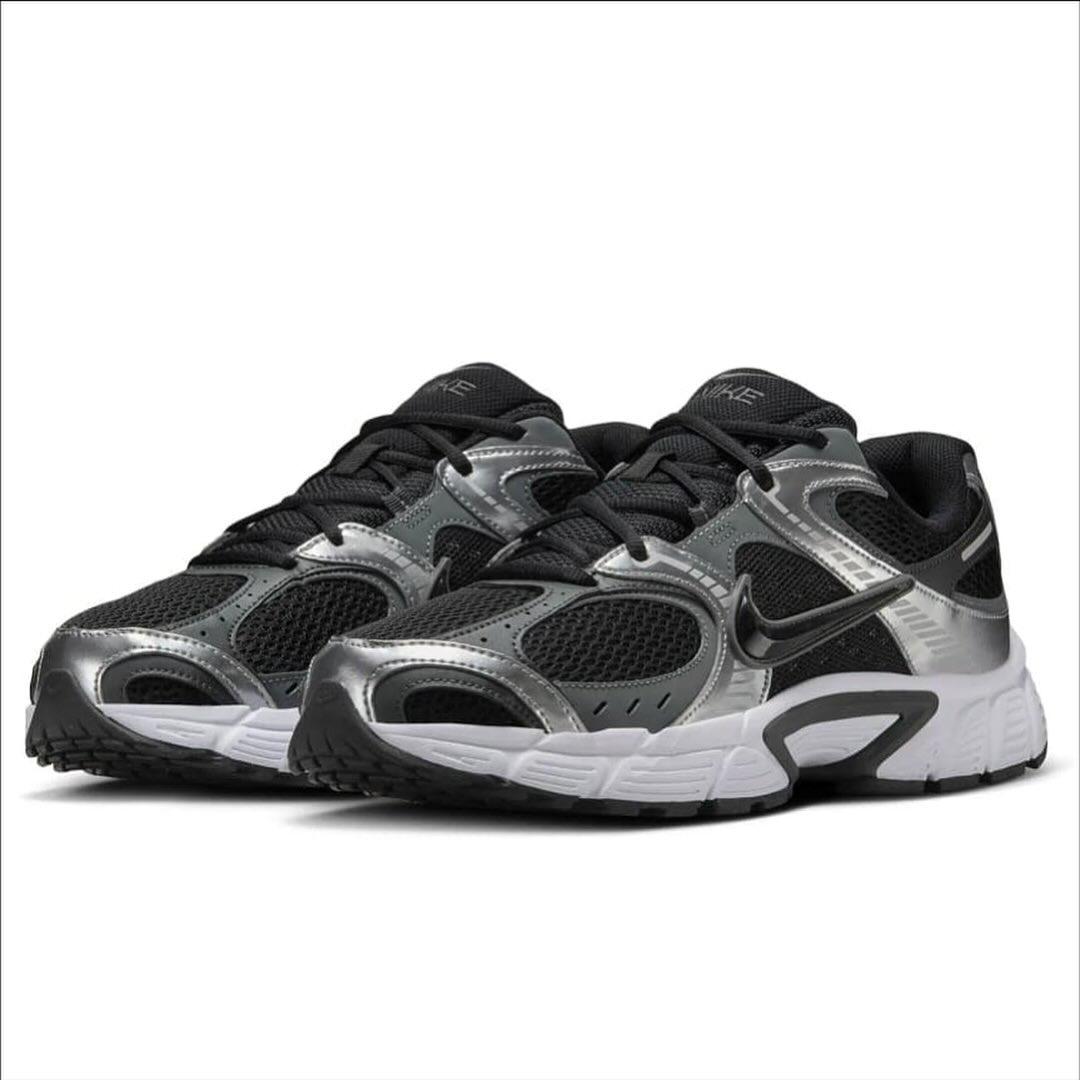 کتونی نایک وی فایو رانر Nike v5 Runner